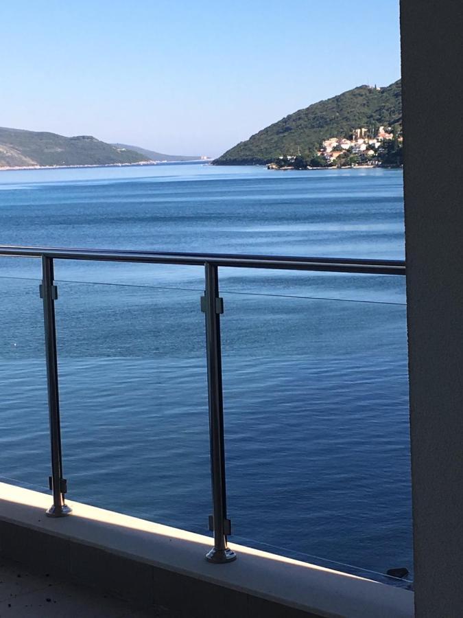 Hotel Vienna Herceg Novi Exterior photo
